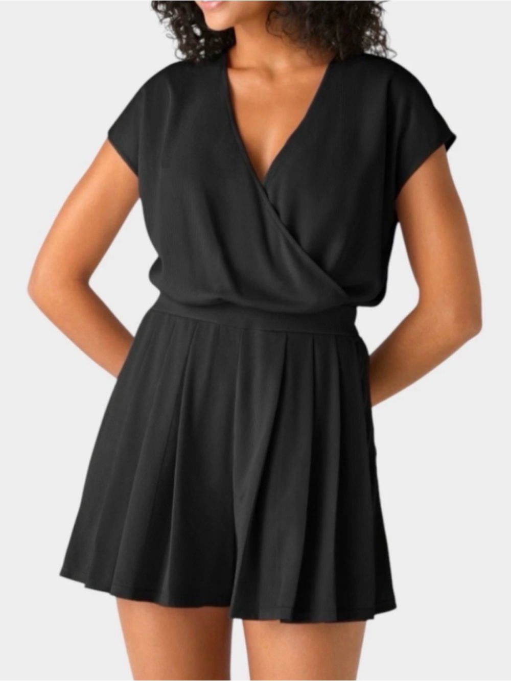Halara V-Neck Short Sleeve Pocket Waffle Casual Romper – Black – Size M